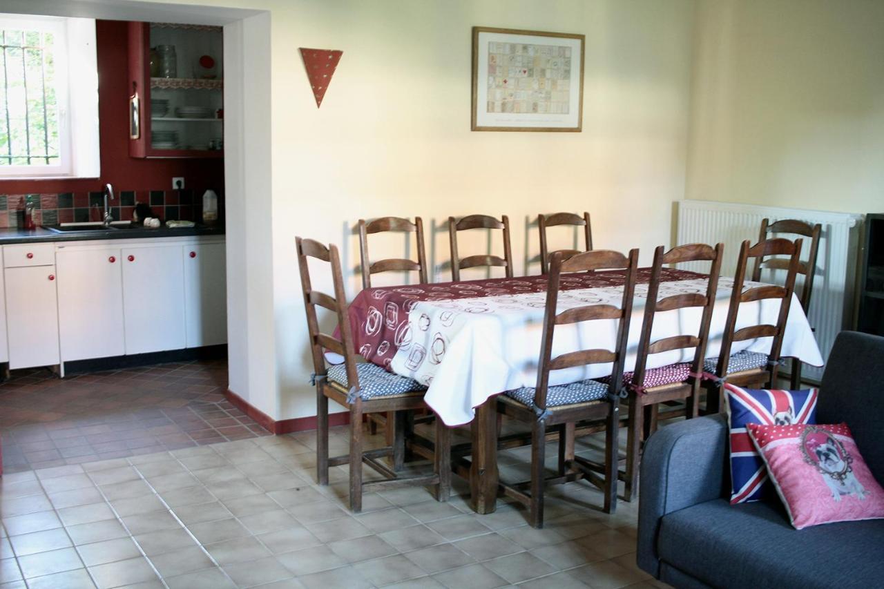 Le Clos Des Artistes - Gite Turny Exterior foto